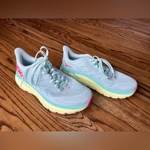 Hoka size 6 worn once